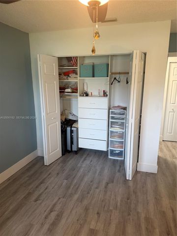 15705 SW 7th Pl, Sunrise, FL 33326