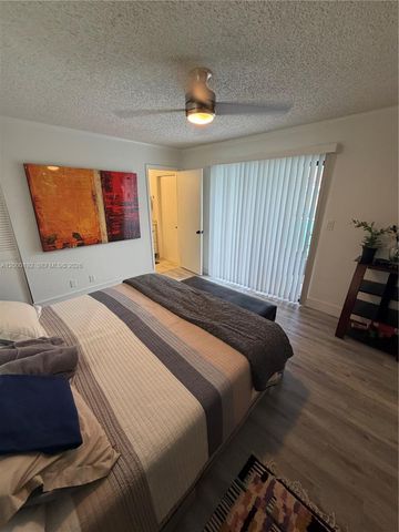 15705 SW 7th Pl, Sunrise, FL 33326