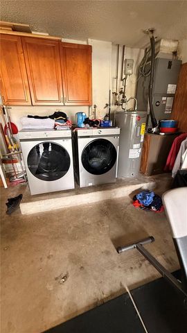 15705 SW 7th Pl, Sunrise, FL 33326