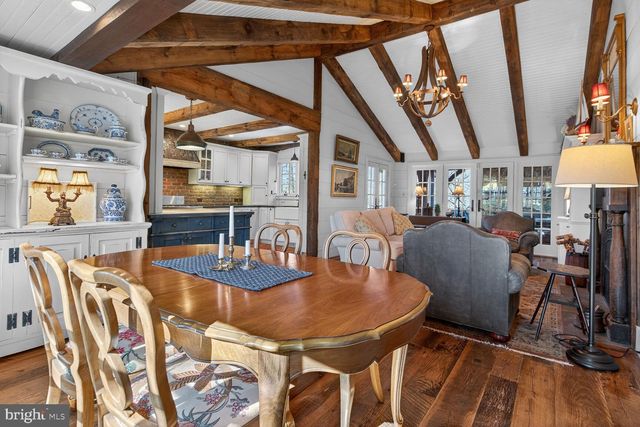 17651 RAVEN ROCKS RD, Bluemont, VA 20135