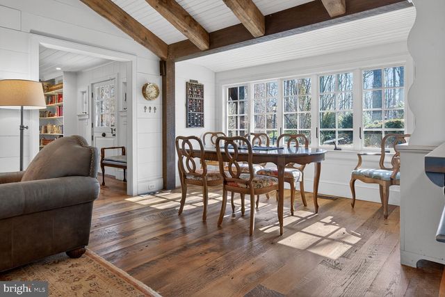 17651 RAVEN ROCKS RD, Bluemont, VA 20135