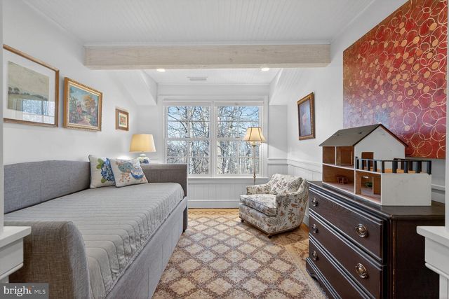 17651 RAVEN ROCKS RD, Bluemont, VA 20135