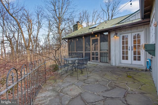 17651 RAVEN ROCKS RD, Bluemont, VA 20135