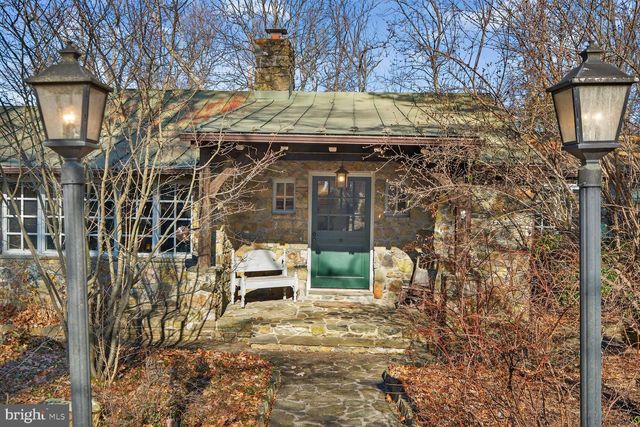 17651 RAVEN ROCKS RD, Bluemont, VA 20135