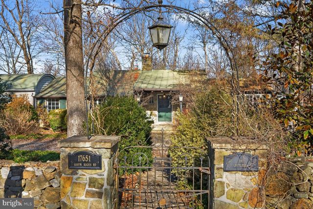 17651 RAVEN ROCKS RD, Bluemont, VA 20135