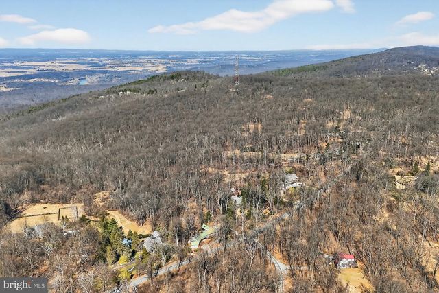 17651 RAVEN ROCKS RD, Bluemont, VA 20135