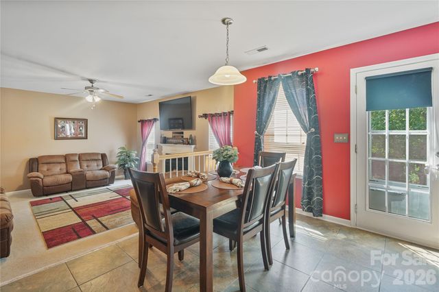 190 Almora Loop, Mooresville, NC 28115