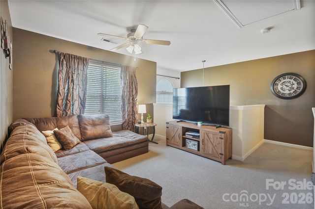 190 Almora Loop, Mooresville, NC 28115