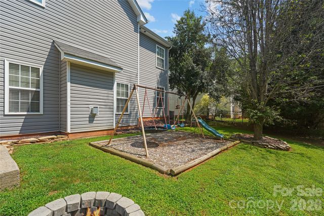 190 Almora Loop, Mooresville, NC 28115