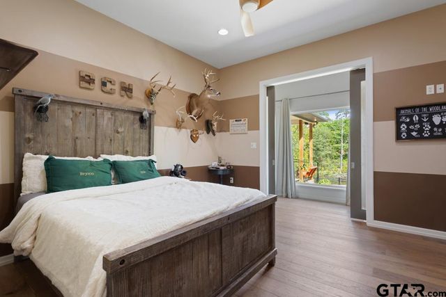23677 Greenway Dr, Bullard, TX 75757