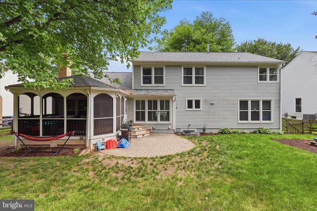 1498 POWELLS TAVERN PL, Herndon, VA 20170