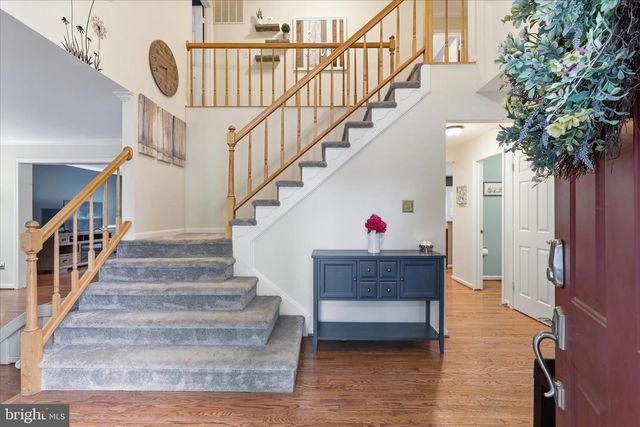1498 POWELLS TAVERN PL, Herndon, VA 20170