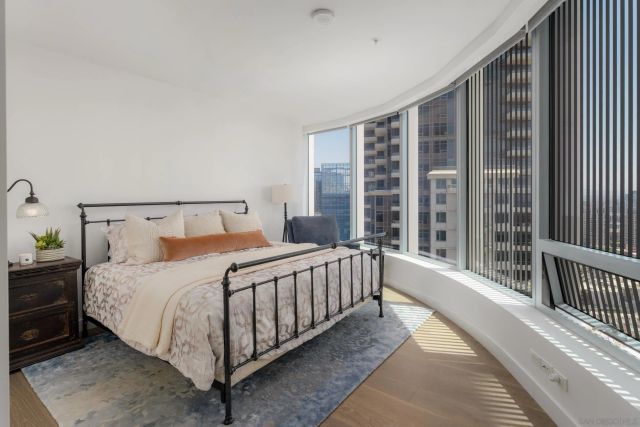 888 W E Street 3105, San Diego, CA 92101