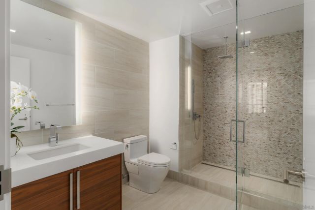 888 W E Street 3105, San Diego, CA 92101
