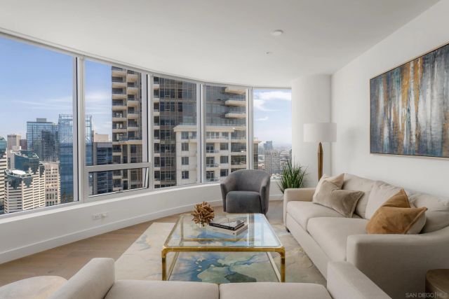888 W E Street 3105, San Diego, CA 92101