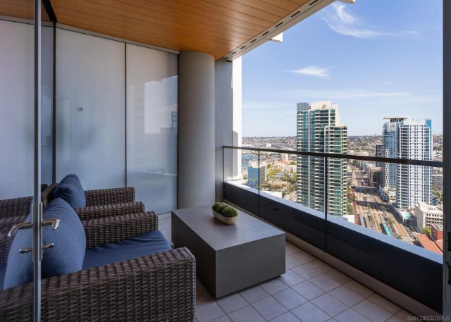 888 W E Street 3105, San Diego, CA 92101
