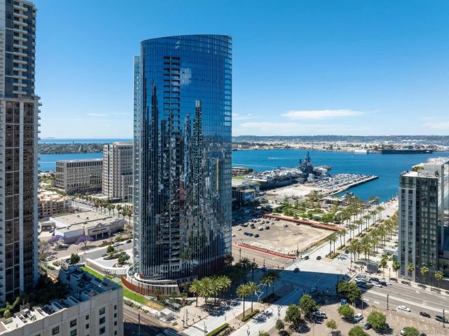 888 W E Street 3105, San Diego, CA 92101