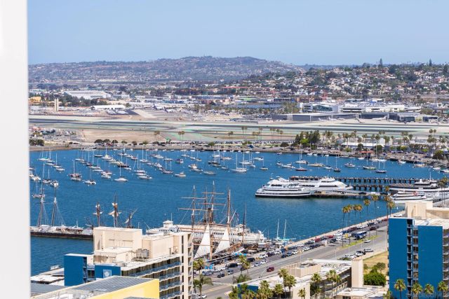 888 W E Street 3105, San Diego, CA 92101