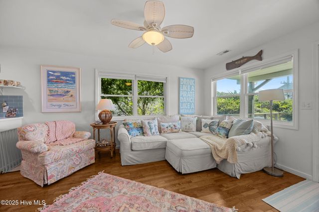 1625 S Shore Drive, Surf City, NC 28445