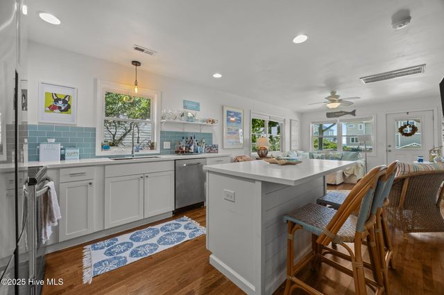 1625 S Shore Drive, Surf City, NC 28445