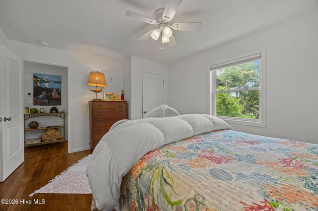 1625 S Shore Drive, Surf City, NC 28445