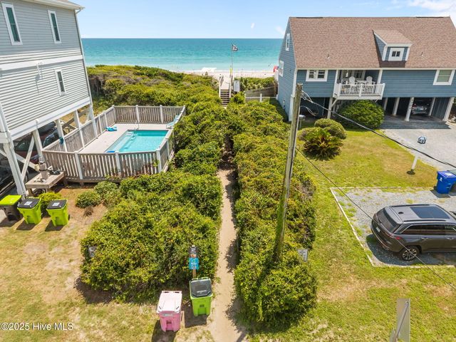 1625 S Shore Drive, Surf City, NC 28445