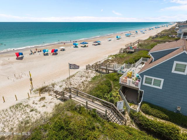 1625 S Shore Drive, Surf City, NC 28445