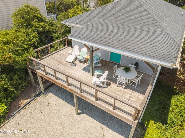 1625 S Shore Drive, Surf City, NC 28445