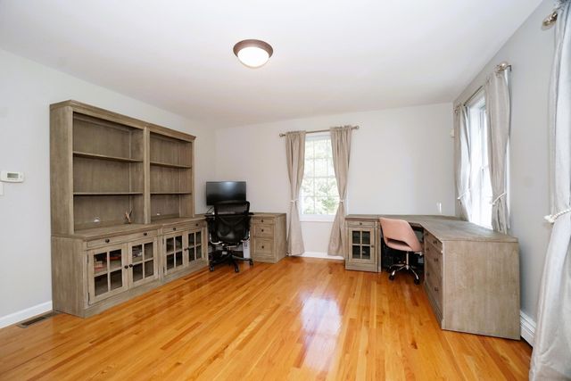 5 Overlook Circle, Haverhill, MA 01835