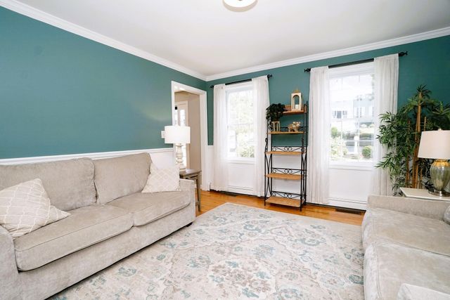 5 Overlook Circle, Haverhill, MA 01835