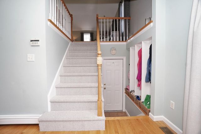 5 Overlook Circle, Haverhill, MA 01835