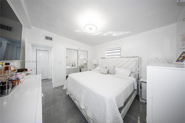 14465 SW 288th St, Homestead, FL 33033