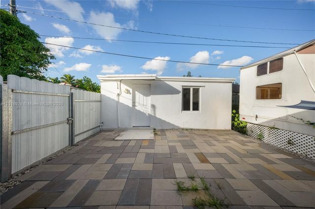 14465 SW 288th St, Homestead, FL 33033