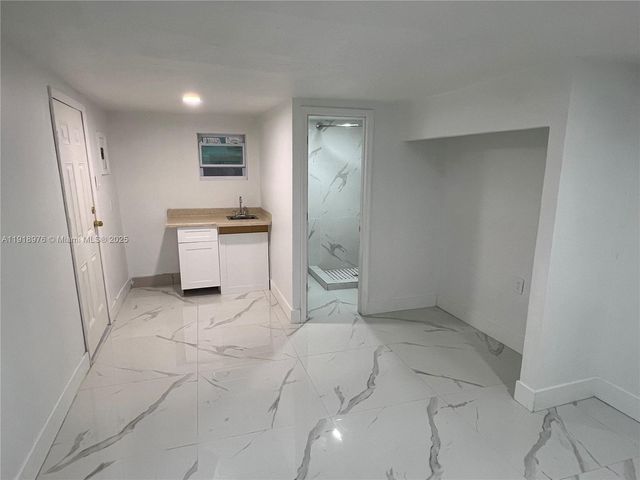 14465 SW 288th St, Homestead, FL 33033