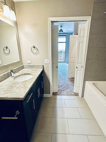 2300 S MICHIGAN Avenue 303, Chicago, IL 60616