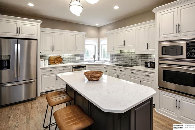 20002 Marcy Street, Omaha, NE 68022