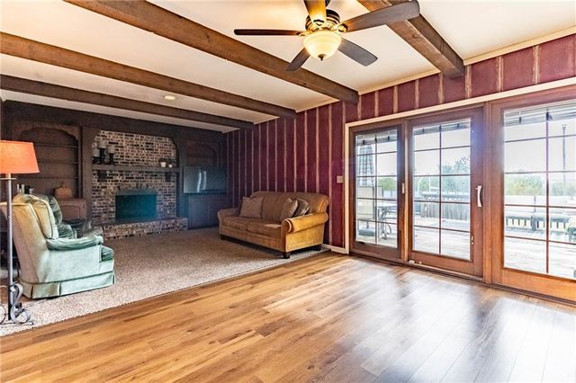 10368 NW O Highway, Blairstown, MO 64726