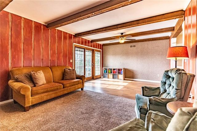 10368 NW O Highway, Blairstown, MO 64726