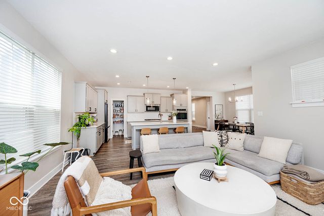 14269 James Dean Drive, Carmel, IN 46033