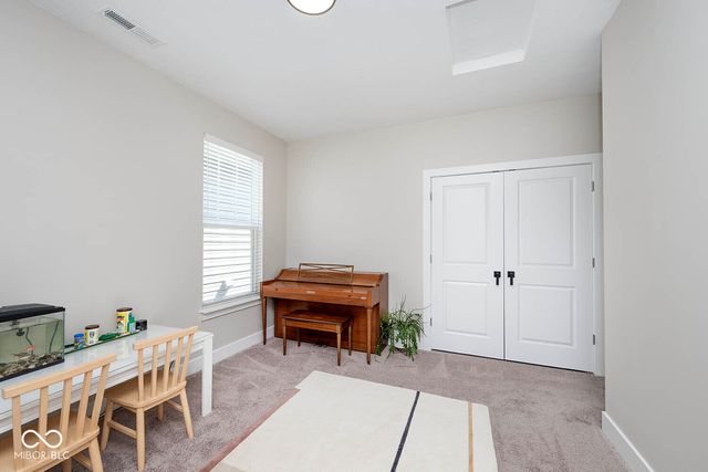 14269 James Dean Drive, Carmel, IN 46033