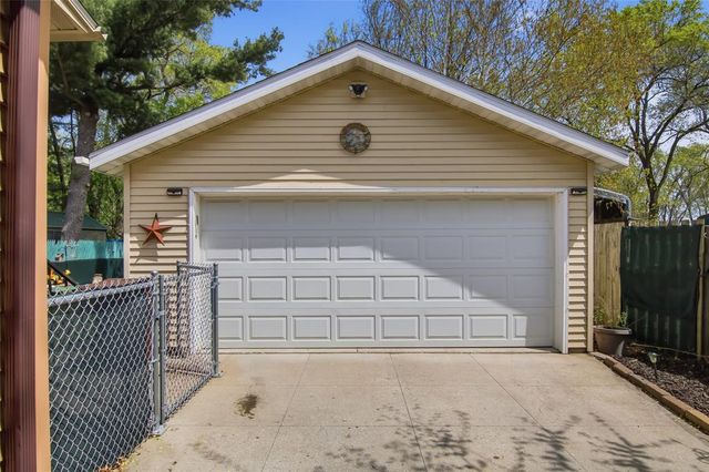609 Morningside Drive, Eau Claire, WI 54703