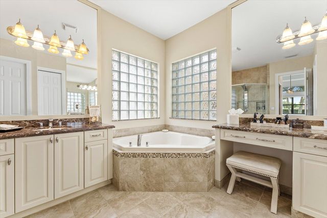 8986 Little Falls Way, Delray Beach, FL 33446