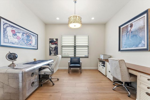 8986 Little Falls Way, Delray Beach, FL 33446