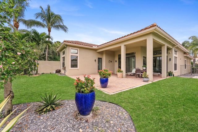 8986 Little Falls Way, Delray Beach, FL 33446