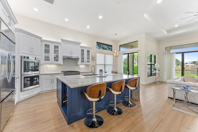 8986 Little Falls Way, Delray Beach, FL 33446