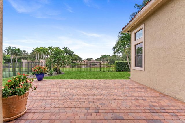 8986 Little Falls Way, Delray Beach, FL 33446