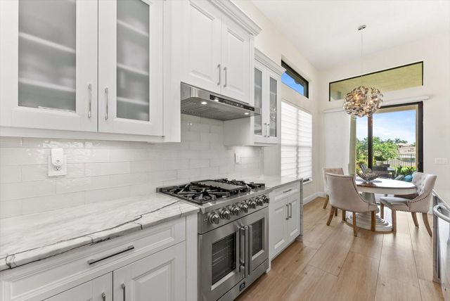 8986 Little Falls Way, Delray Beach, FL 33446