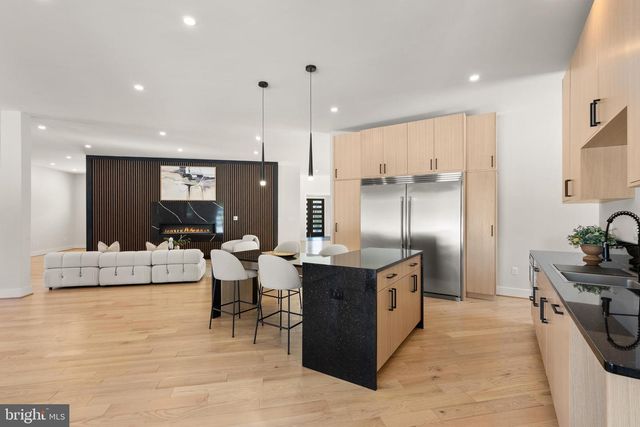 5524 SUMMIT ST, Centreville, VA 20120