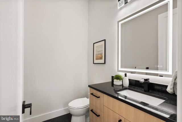 5524 SUMMIT ST, Centreville, VA 20120