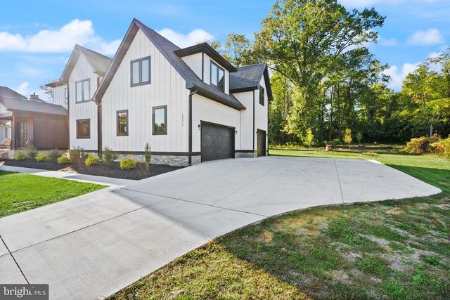 5524 SUMMIT ST, Centreville, VA 20120